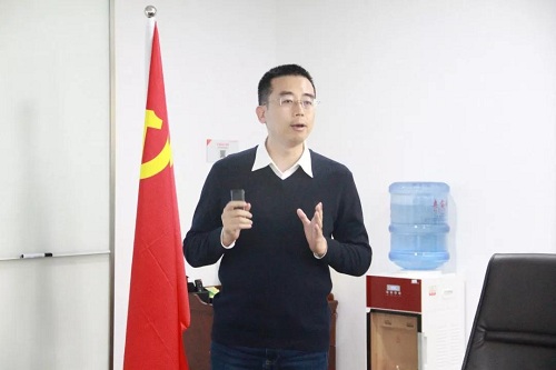 方正電子噴墨POD總經(jīng)理周震東.jpg 方正電子噴墨POD總經(jīng)理周震東.jpg