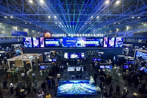 大會(huì)現(xiàn)場(chǎng).jpg 大會(huì)現(xiàn)場(chǎng).jpg